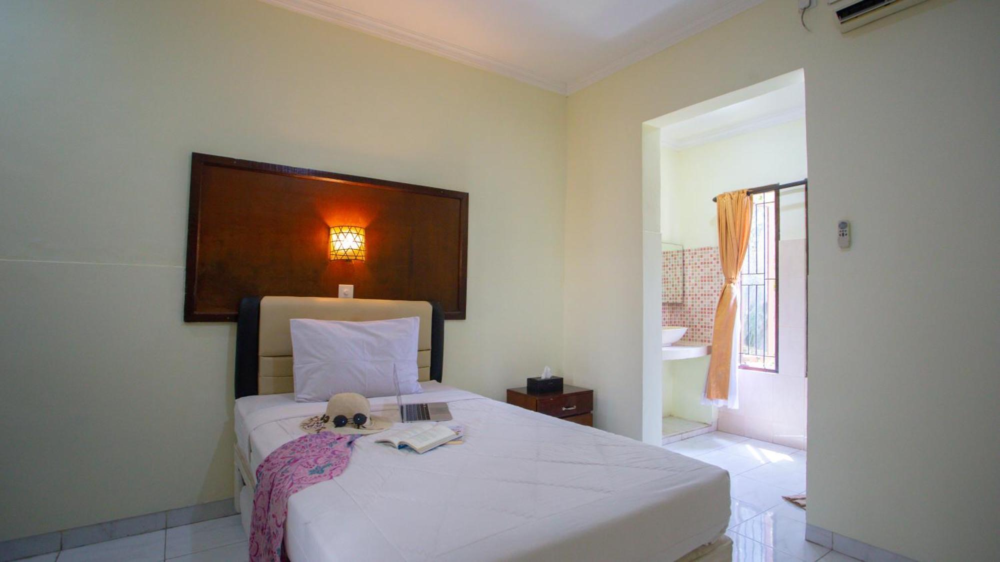 Teges Inn Kuta كوتا المظهر الخارجي الصورة